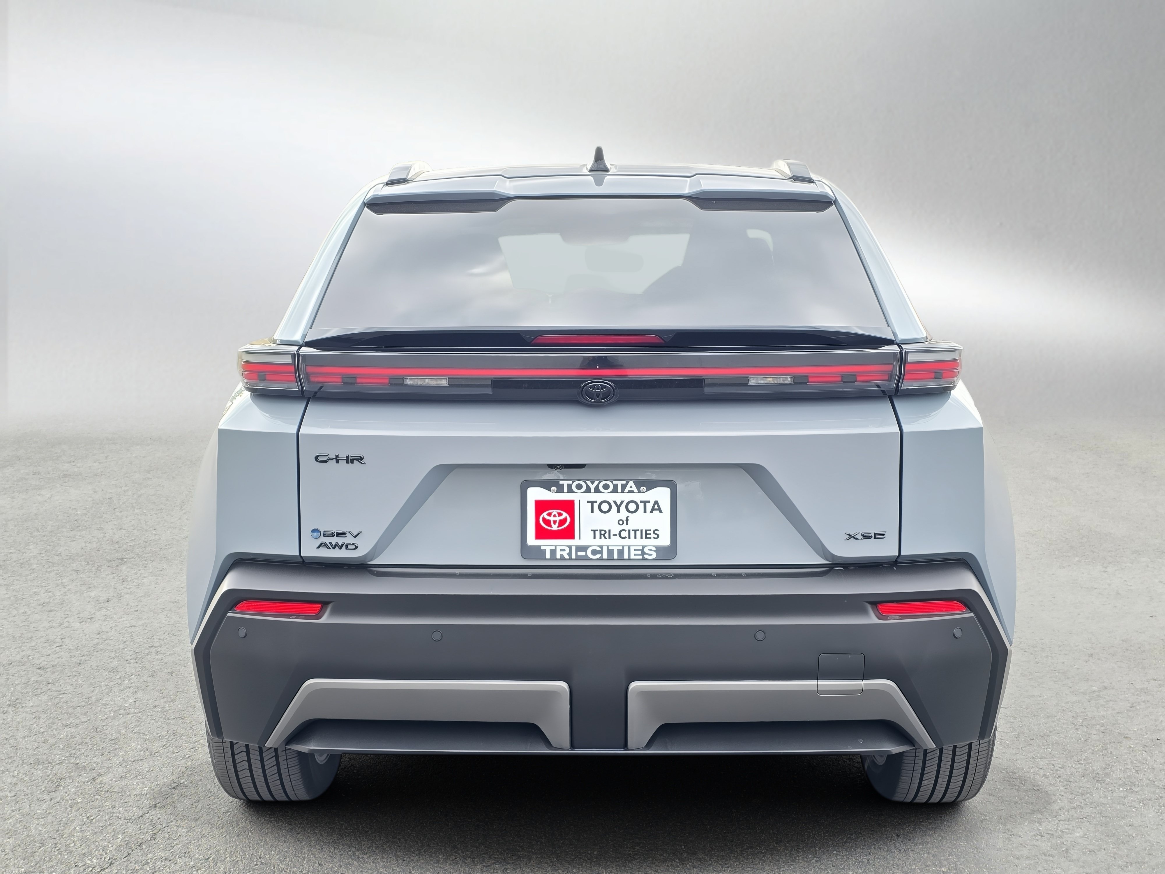 Certified 2026 Toyota C-HR AWD/4WD image 4