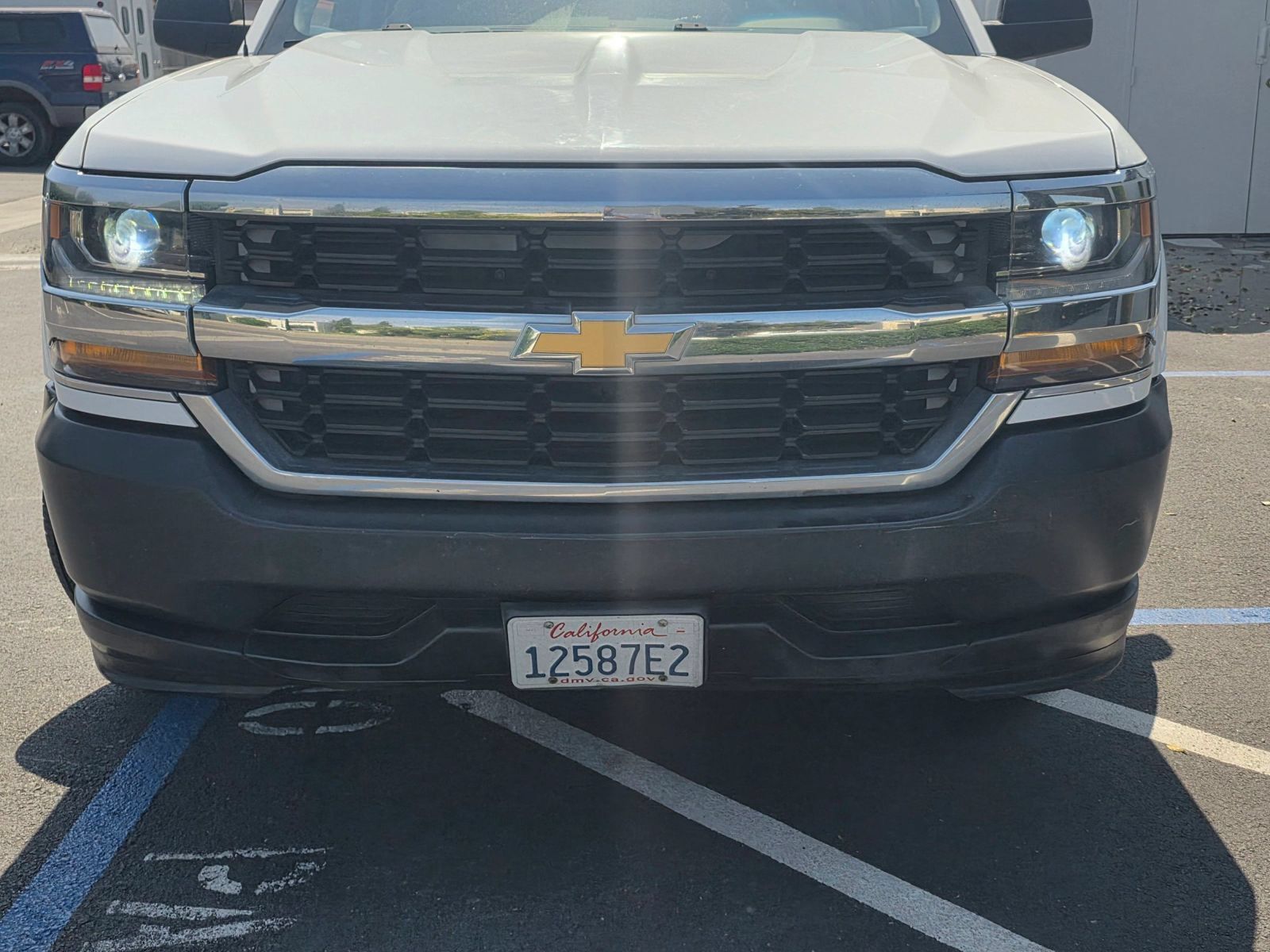Used 2017 Chevrolet Silverado 1500 W/T RWD image 9