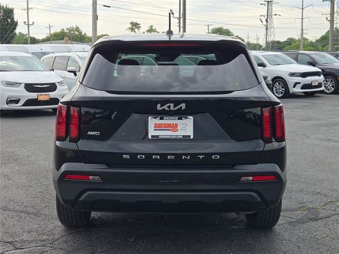 Used 2022 Kia Sorento LX AWD/4WD image 20