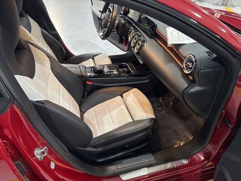 Used 2020 Mercedes-Benz CLA 250 4MATIC image 38