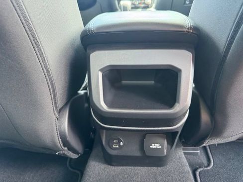Used 2024 Ford Ranger XLT w/ FX4 Off-Road Package AWD/4WD image 17
