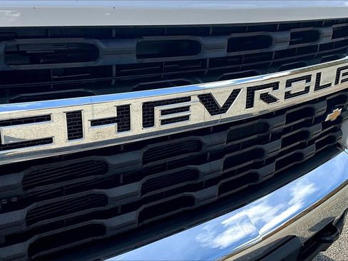 Used 2022 Chevrolet Silverado 2500 LT w/ Convenience Package image 28