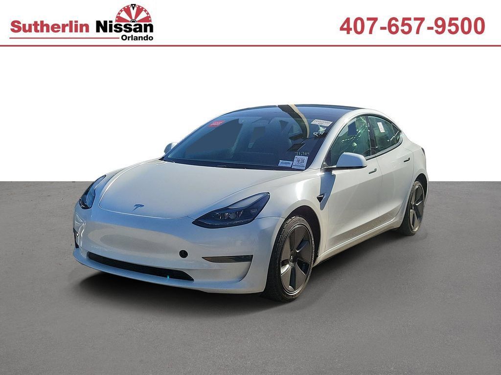 Used 2023 Tesla Model 3 Standard Range RWD image 1