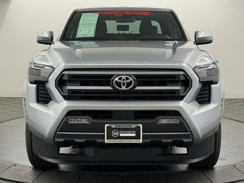 Used 2026 Toyota Tacoma SR5 AWD/4WD image 6