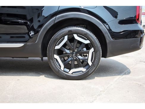 Certified 2023 Kia Telluride S w/ S Sunroof Package FWD image 31