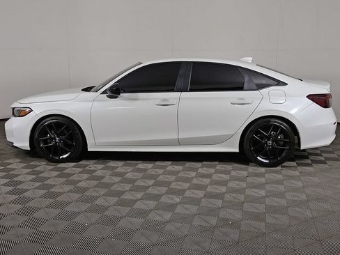 Used 2025 Honda Civic Sport image 15