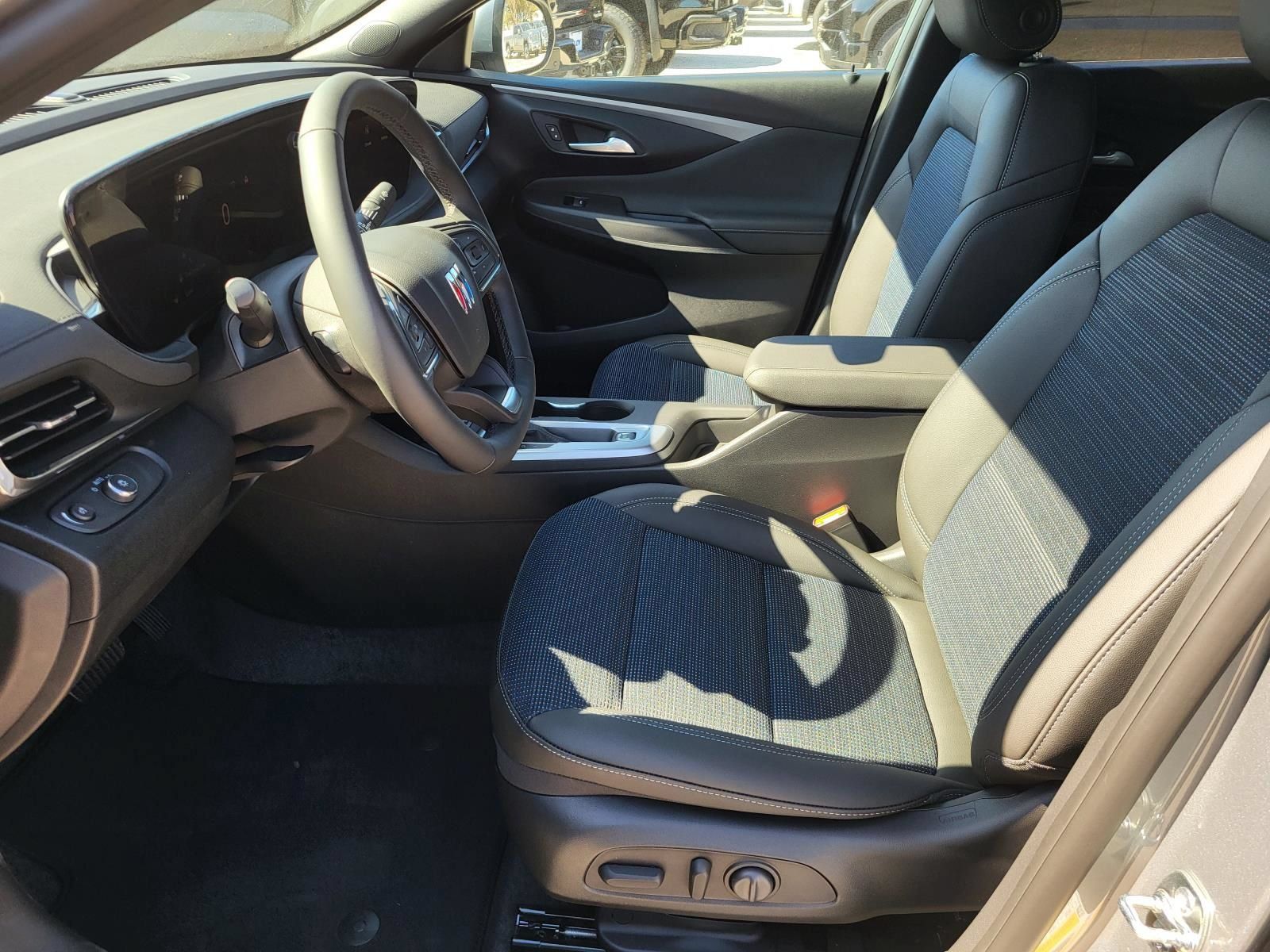 New 2026 Buick Envista Preferred w/ Convenience I Package FWD image 7
