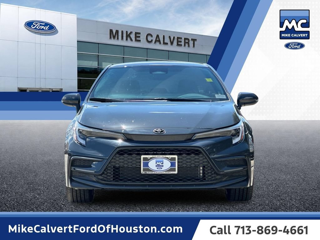Used 2026 Toyota Corolla SE FWD image 8