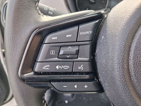 Used 2025 Subaru Forester Premium w/ Convenience Package #2 image 28