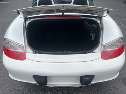 Used 2004 Porsche Boxster S image 6