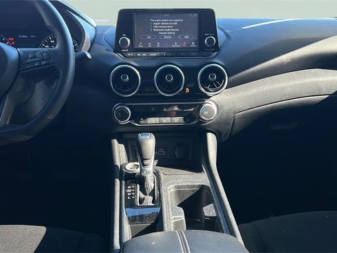 Used 2025 Nissan Sentra S image 15