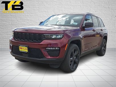 New 2025 Jeep Grand Cherokee Limited w/ Black Appearance Package