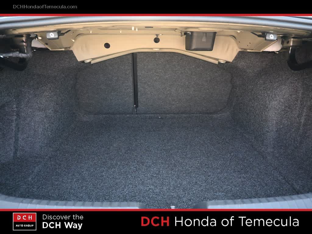 Used 2024 Volkswagen Jetta SE FWD image 23
