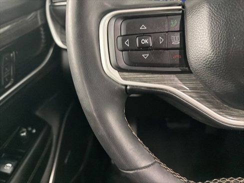 Used 2022 Jeep Wagoneer Series III image 23