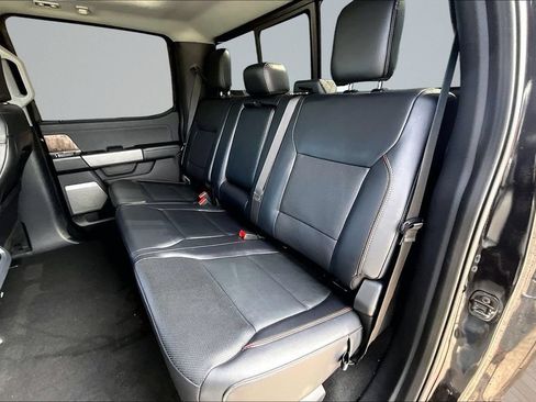 Used 2024 Ford F250 Lariat w/ Lariat Ultimate Package AWD/4WD image 25