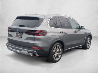 New 2026 BMW X5 xDrive50e video 2