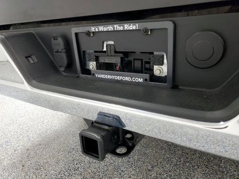 Used 2020 Chevrolet Silverado 1500 LT w/ All-Star Edition AWD/4WD image 9