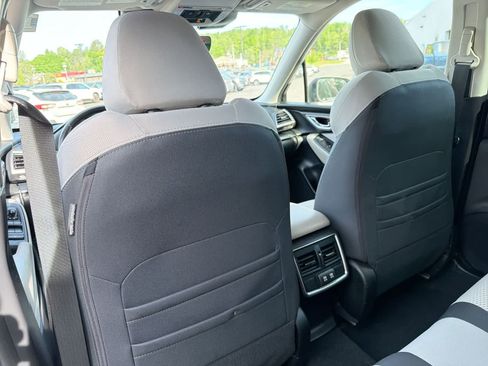Certified 2023 Subaru Forester Premium AWD/4WD image 9