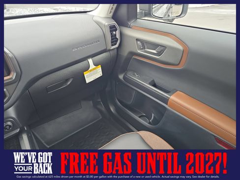 New 2025 Ford Bronco Sport Outer Banks w/ Sasquatch Outer Banks Package AWD/4WD image 14