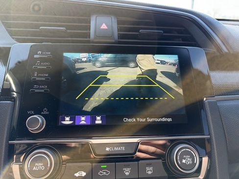 Used 2020 Honda Civic Sport image 9