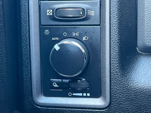 Used 2019 RAM 1500 Tradesman w/ Popular Equipment Group image 29