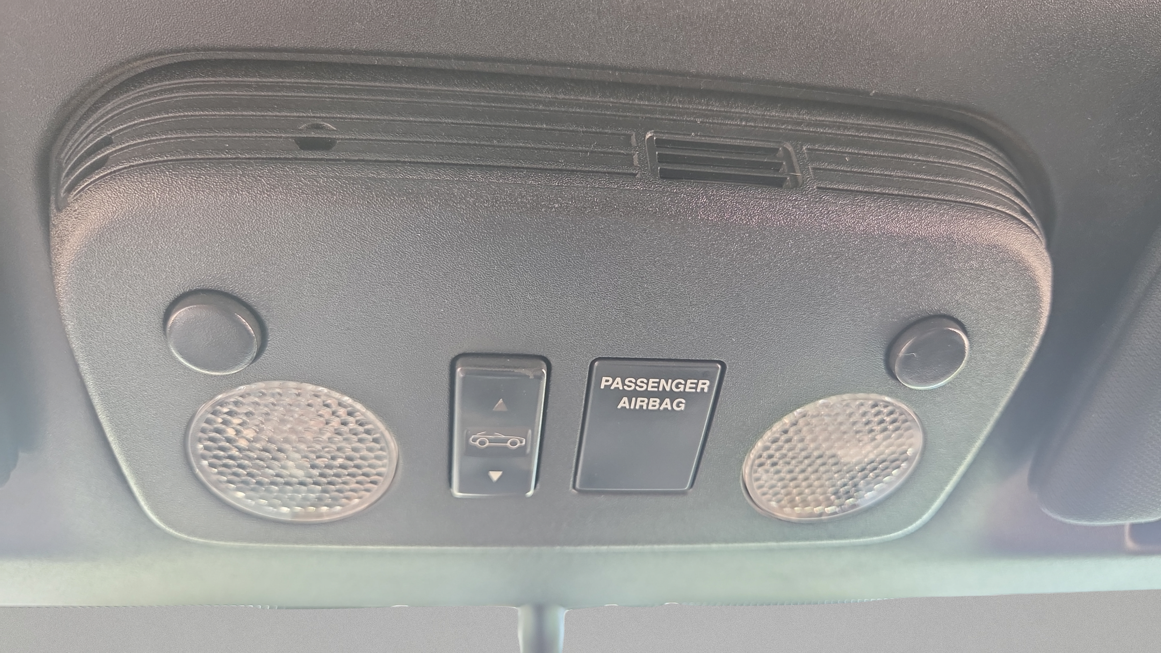 Used 2016 Ford Mustang Premium RWD image 34