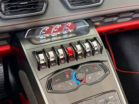 Used 2018 Lamborghini Huracan LP 580-2 image 20