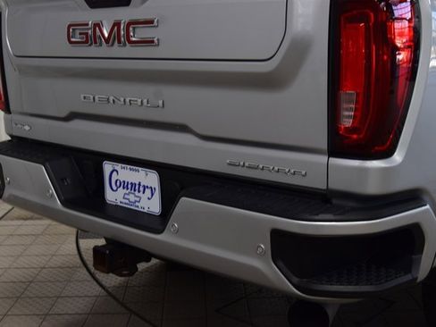 Used 2022 GMC Sierra 3500 Denali w/ Denali Ultimate Package image 23
