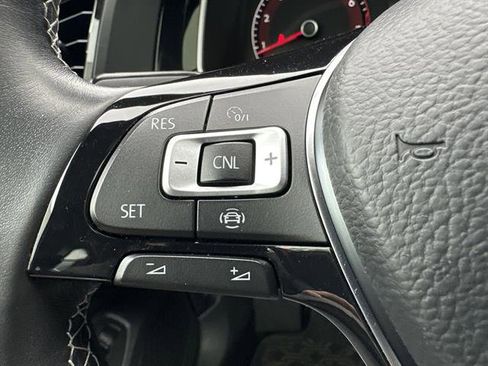 Certified 2020 Volkswagen Jetta R-Line image 34