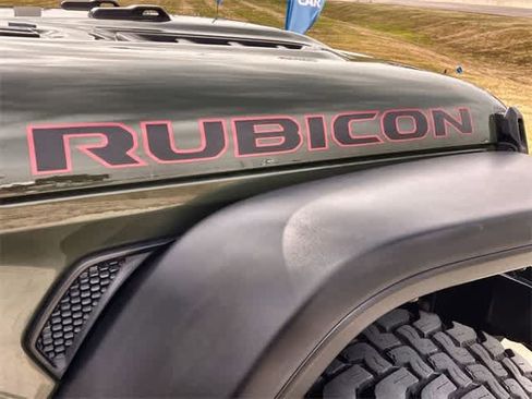 Used 2021 Jeep Wrangler Unlimited Rubicon w/ Cold Weather Group image 34