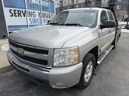 Used 2009 Chevrolet Silverado 1500 LT w/ Power Pack Plus image 9