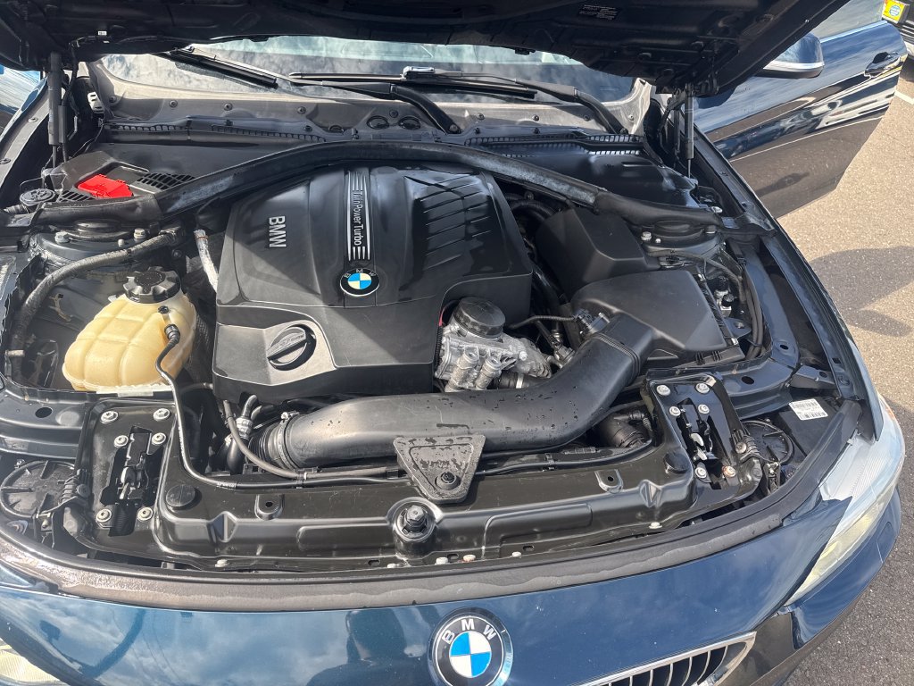 Used 2014 BMW 435i xDrive Coupe AWD/4WD image 23