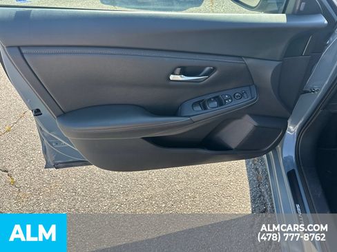 Used 2024 Nissan Sentra SV w/ All-Weather Package FWD image 11