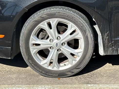 Used 2012 Ford Fusion SE image 12