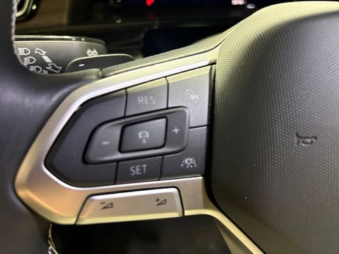 Certified 2026 Volkswagen Atlas SEL AWD/4WD image 19