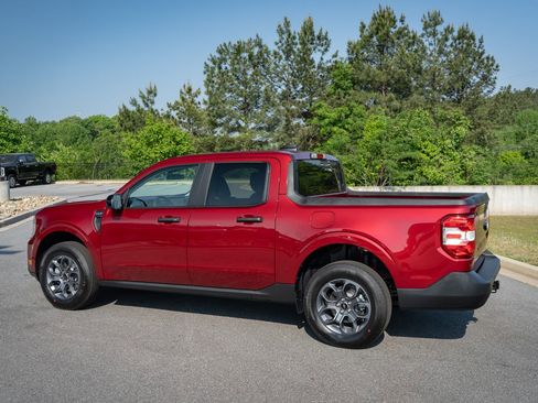 New 2026 Ford Maverick XLT w/ Equipment Group 301A AWD/4WD image 7