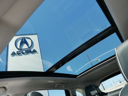 Certified 2025 Acura RDX SH-AWD w/ Advance Package image 32