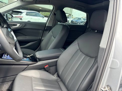 Used 2025 Audi A5 2.0T Premium w/ Convenience Package AWD/4WD image 13