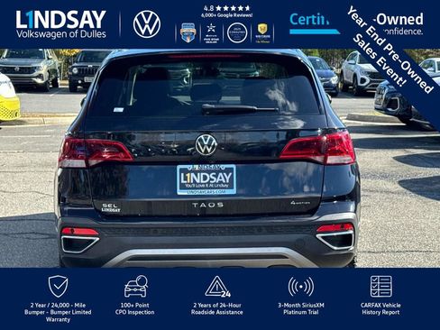 Certified 2022 Volkswagen Taos SEL w/ Panoramic Sunroof Package image 7
