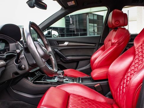 Used 2022 Audi SQ5 Premium Plus w/ Premium Plus Package image 32