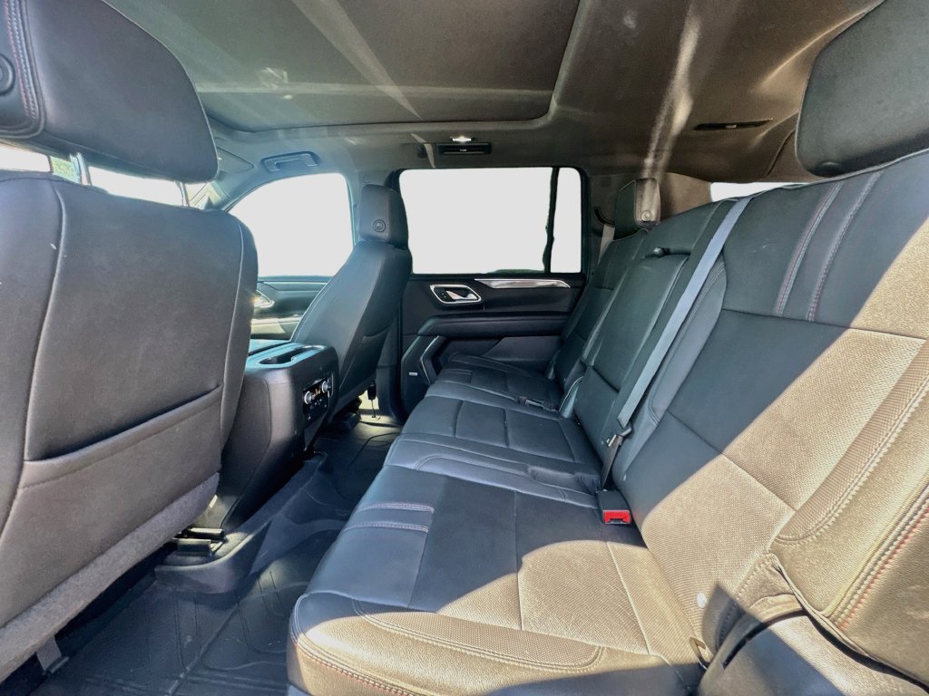 Used 2023 Chevrolet Suburban RST AWD/4WD image 26