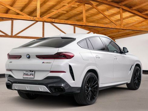 Used 2022 BMW X6 M50i image 5