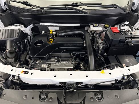 Used 2025 Chevrolet Equinox LT image 21