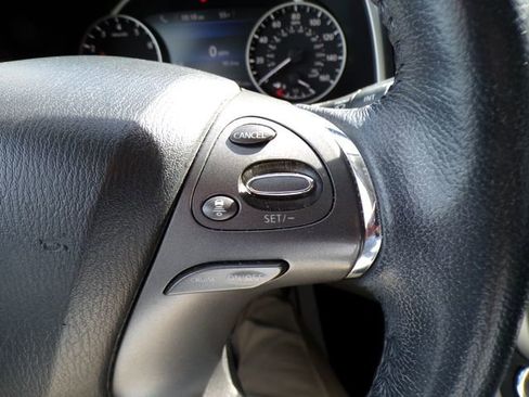 Used 2020 Nissan Murano SV image 21