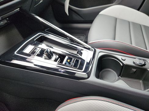 New 2026 Volkswagen GTI SE image 20