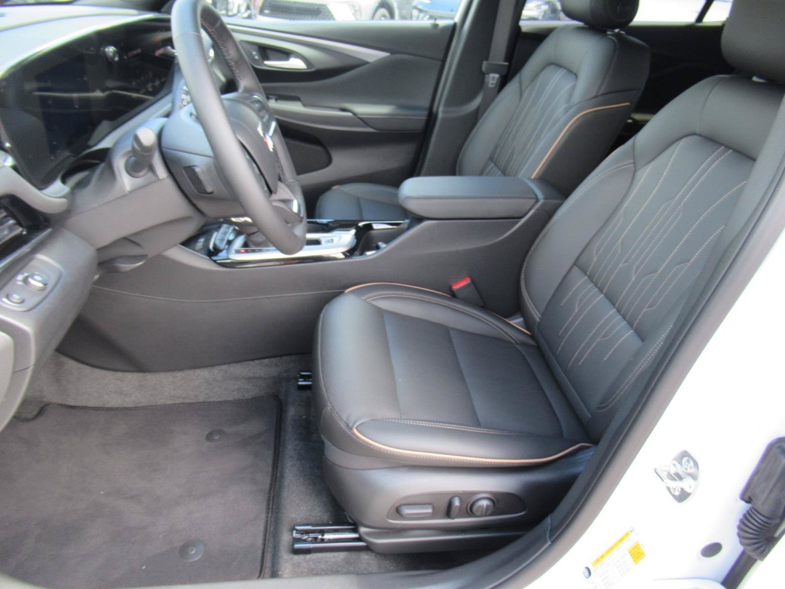 New 2026 Buick Envista Sport Touring FWD image 16