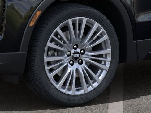 New 2024 Cadillac XT4 Premium Luxury image 9