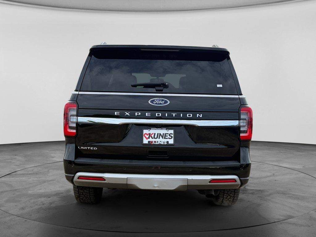 Used 2024 Ford Expedition Limited AWD/4WD image 9