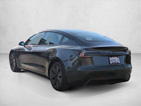 Used 2025 Tesla Model 3 Long Range image 8