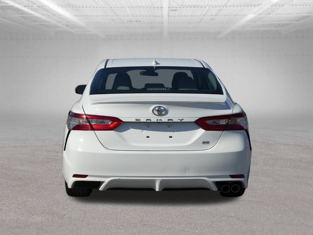 Used 2020 Toyota Camry SE FWD image 8